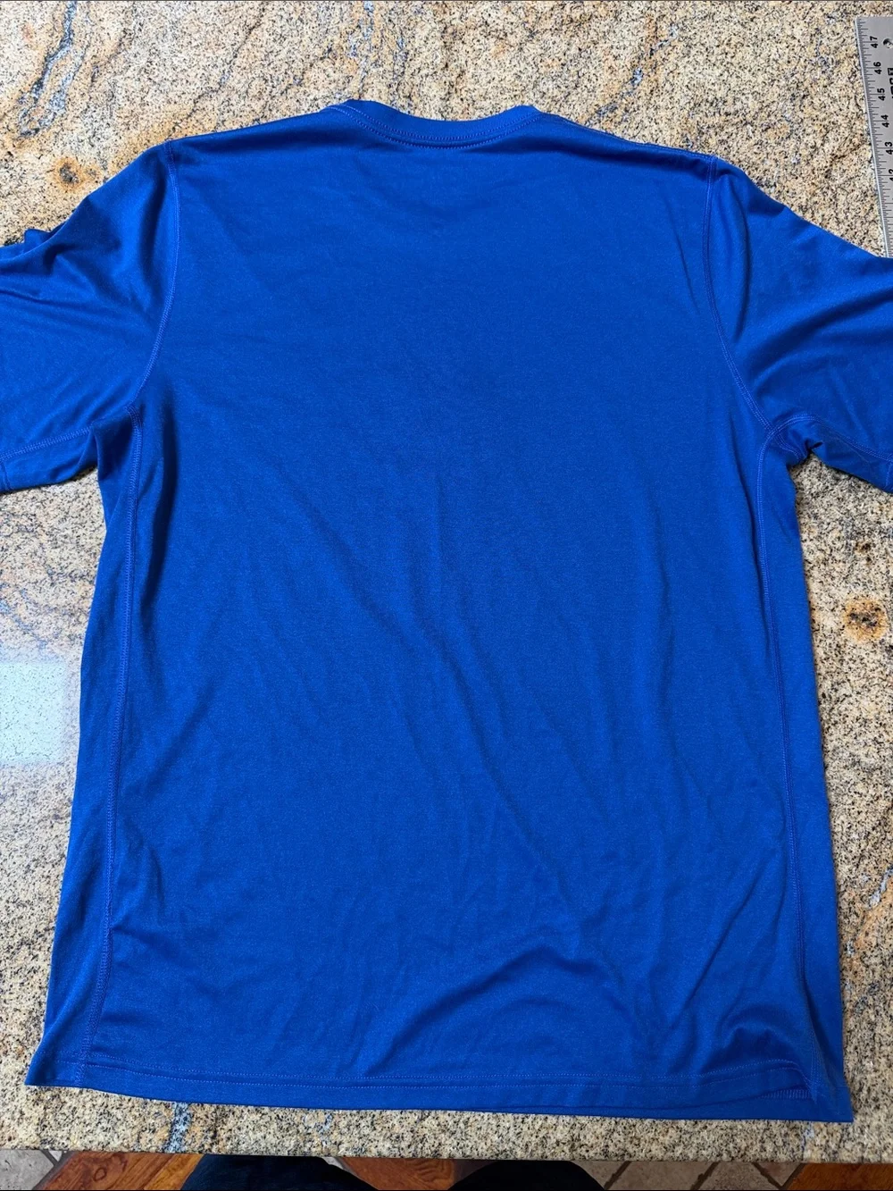 Nike Royal Blue Atlanta Braves Short Sleeve Tee with Red & White Accents - Picture 3 of 3